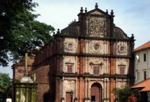old-goa-church-580x435